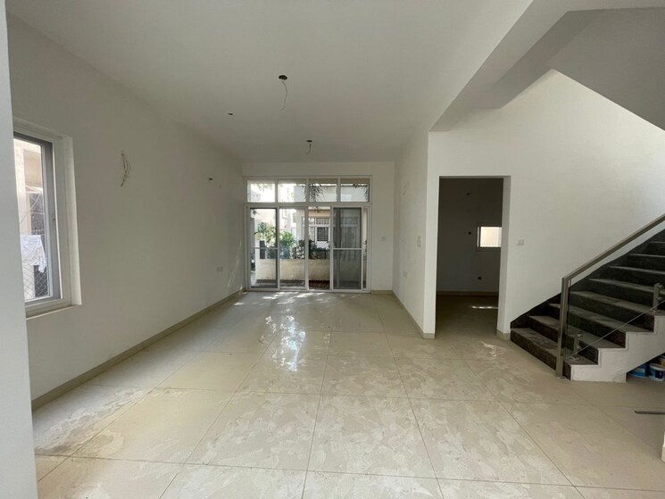 Room, radhey-sancia 4 Bedroom 3396 Sq.Ft. Villa In Tellapur Hyderabad 9737654