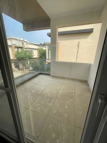 Balcony in 4 BHK Villa at Radhey Sancia, Tellapur – for Sale