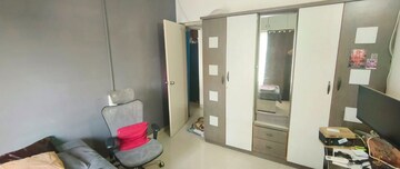 Room in 2 BHK Apartment at Shah Prathamesh Amrutvel Apartments, Warje – for Sale