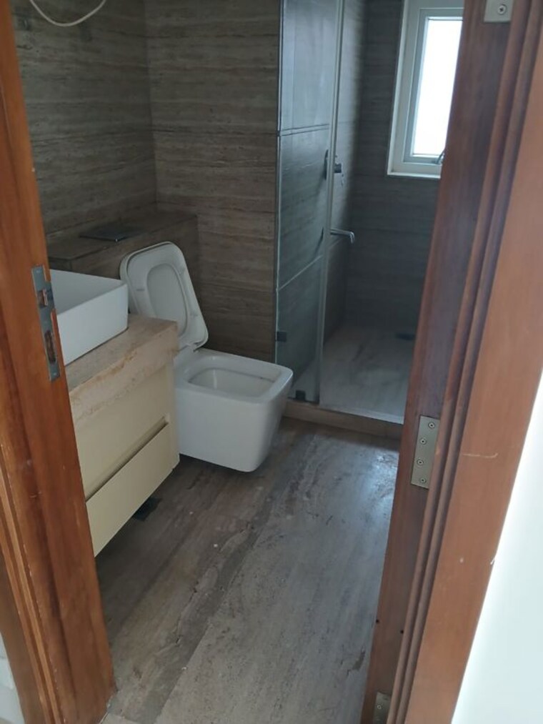 Bathroom, greater kailash i 3 Bedroom 208 Sq.Yd. Builder Floor In Greater Kailash I Delhi 9737675