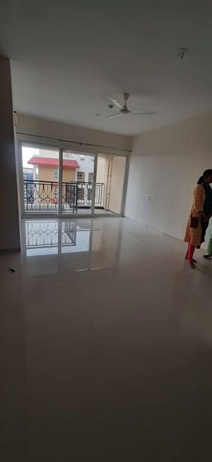 Room in 3 BHK Apartment at Nyati Elysia, Kharadi – for Rent