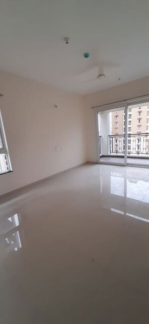 Room in 3 BHK Apartment at Nyati Elysia, Kharadi – for Rent