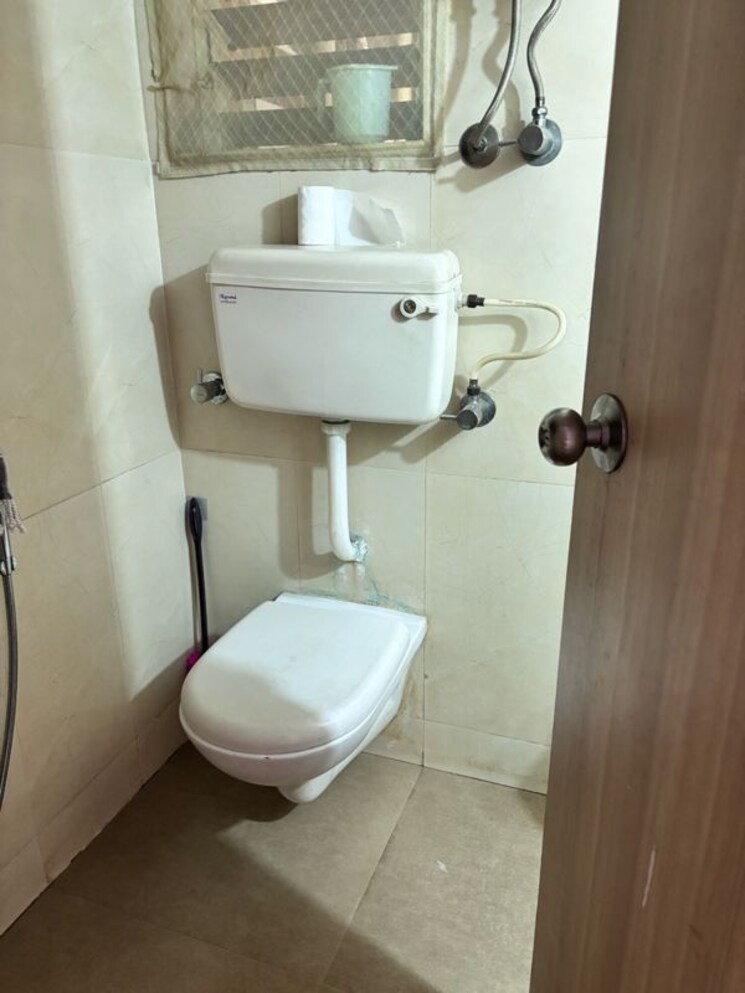 Bathroom, unique-aurum-2 2 Bedroom 620 Sq.Ft. Apartment In Chandan Shanti Thane 9737694