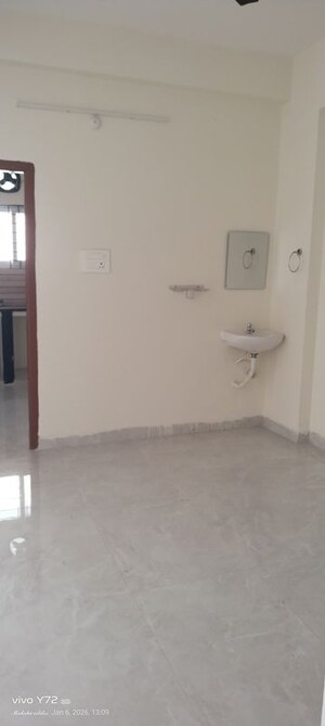 Room in 2 BHK Apartment at Pavani Laxmi Nivas, Madhapur – for Rent