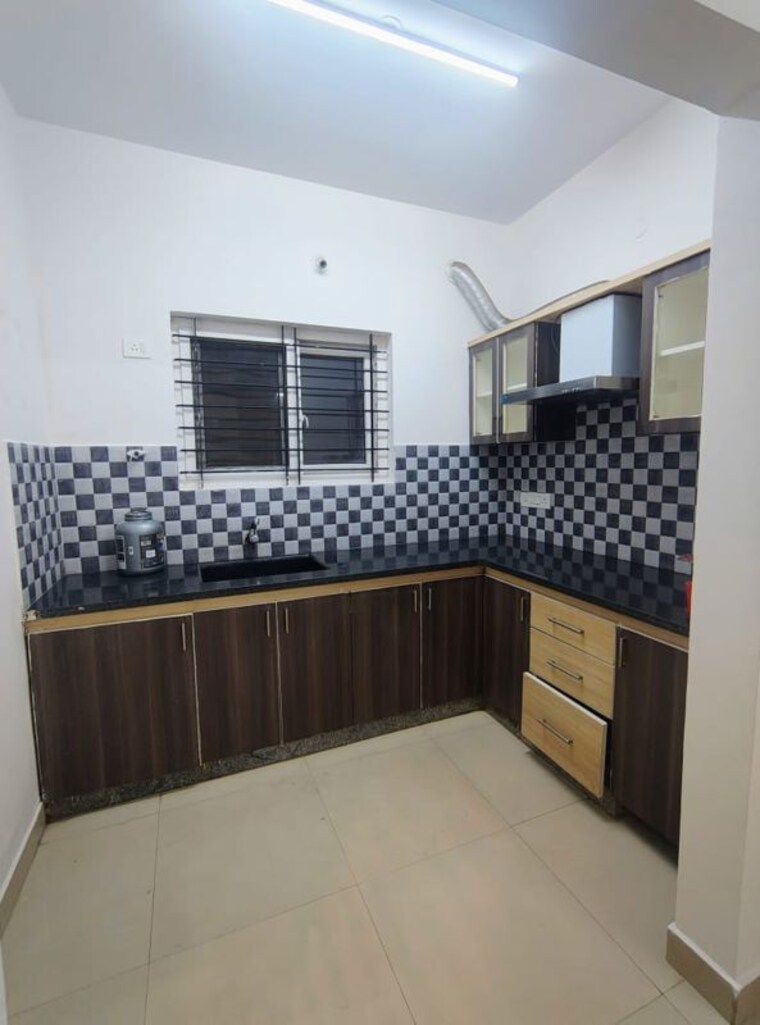 Kitchen, hsr layout sector 3 1 Bedroom 1200 Sq.Ft. Builder Floor In Hsr Layout Sector 3 Bangalore 9737789