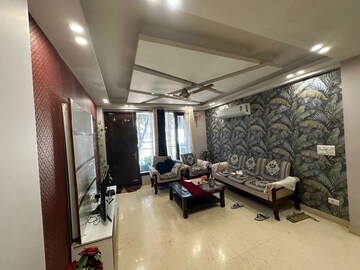 Living Room in 4 BHK Builder Floor at Aradhya Homes, Sector 67a – for Rent