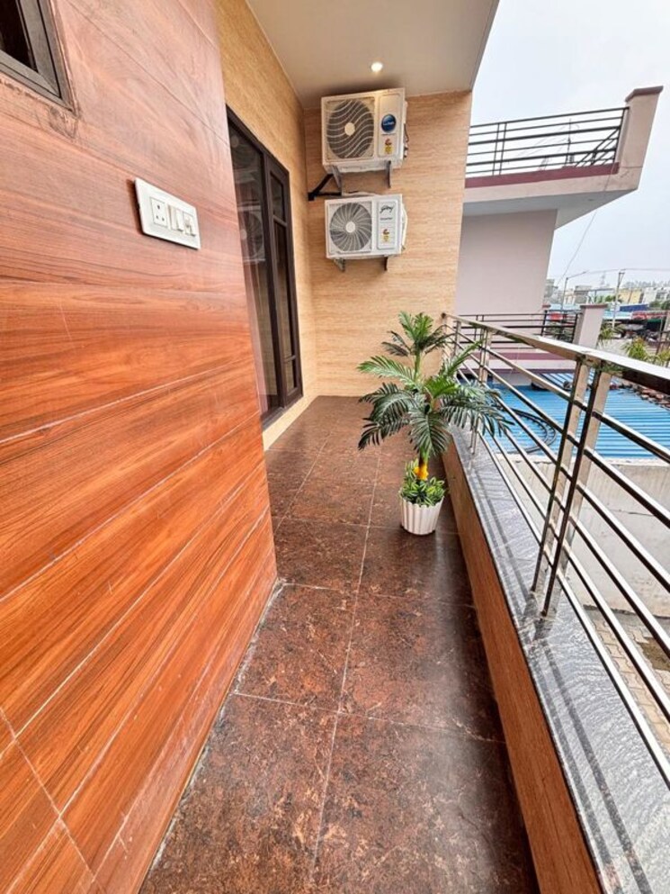 Balcony, ramgarh bhudda 3 Bedroom 1620 Sq.Ft. Builder Floor In Ramgarh Bhudda Zirakpur 9737864