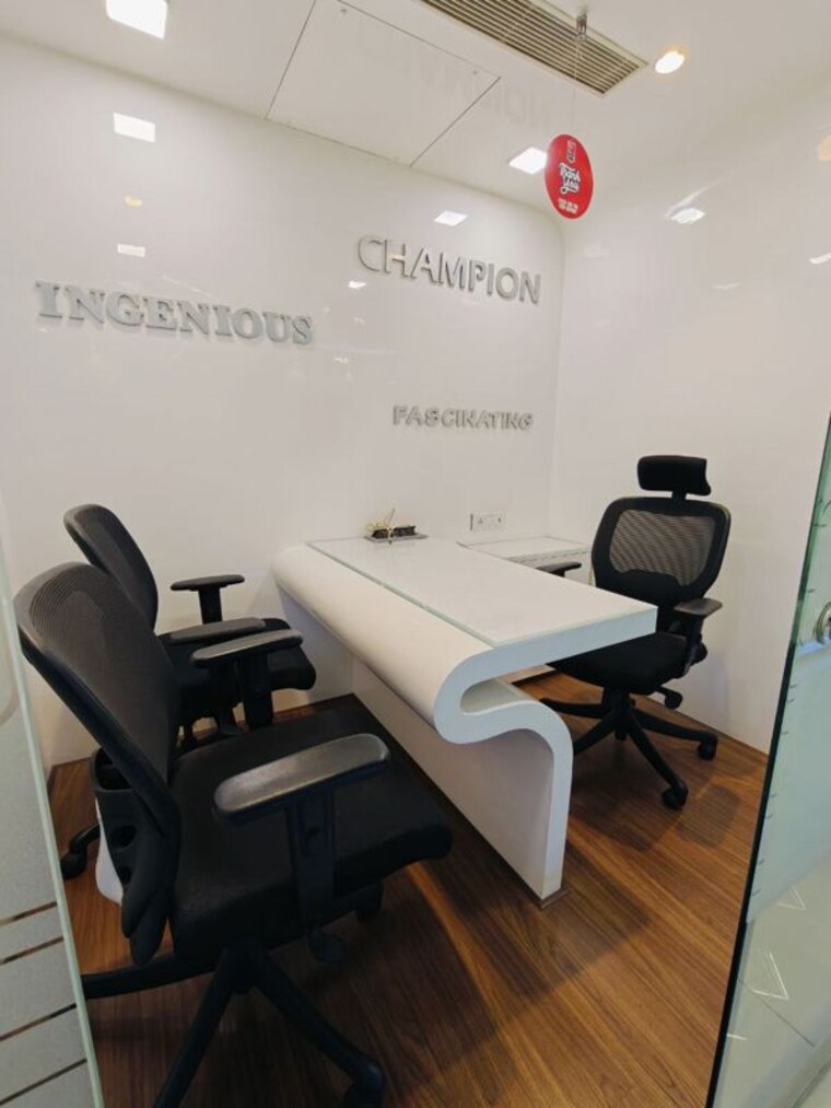 Team Area, netaji subhash place Commercial Office Space 2769 Sq.Ft. In Netaji Subhash Place Delhi 9735150