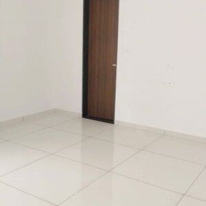 Room in 3 BHK Apartment at Vilas Javdekar Yashwin Encore, Bhagwan Nagar – for Sale