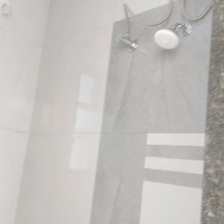 Bathroom, vilas-javdekar-yashwin-encore 3 Bedroom 950 Sq.Ft. Apartment In Bhagwan Nagar Pune 9737886