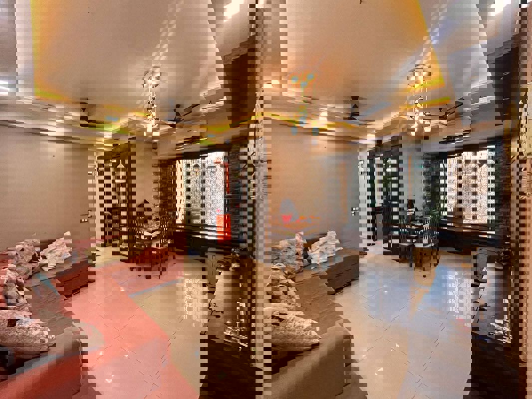 2 BHK 748 Sq.Ft. Apartment in Versova Gayatri