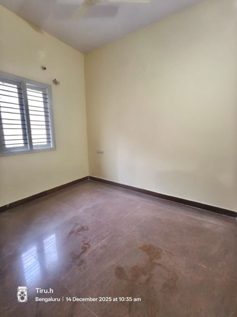 Room, hsr layout 2 Bedroom 1200 Sq.Ft. Builder Floor In Hsr Layout Bangalore 9737928