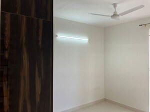 Room in 2 BHK Apartment at Paradise At Brigade Cornerstone Utopia, Varthur – for Rent