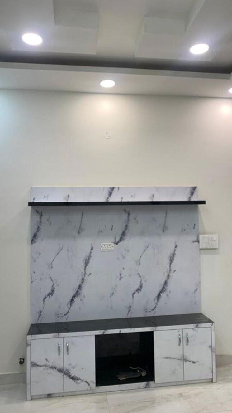 undefined, baltana 2 Bedroom 165 Sq.Yd. Independent House In Baltana Zirakpur 9737921