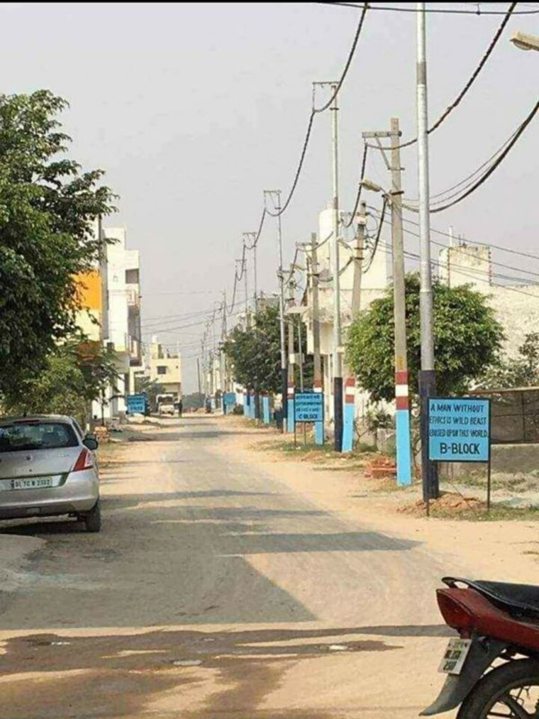 Exterior View, sai-enclave  100 Sq.Yd. Plot In Saini Greater Noida 9738060