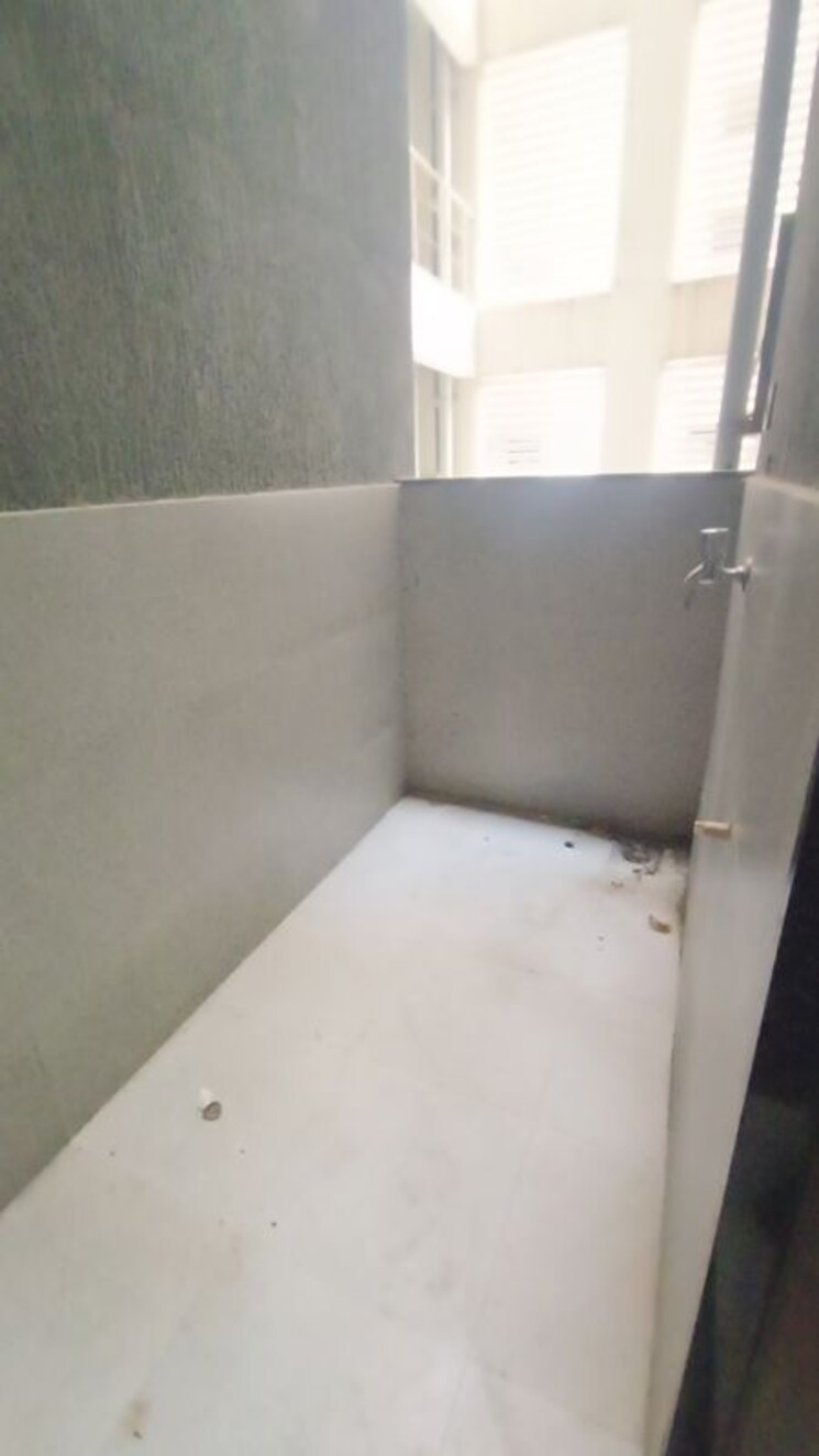 Balcony, bhandari-7-plumeria-drive 2 Bedroom 906 Sq.Ft. Apartment In Tathawade Pune 9738062