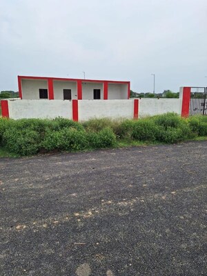  Plot – Exterior View View at Sector 20 Yamuna Expressway - for Sale