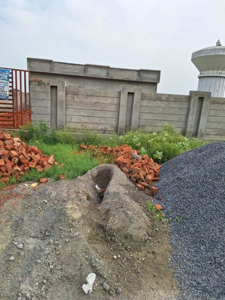 Exterior View, sector 20 yamuna expressway  500 Sq.Mt. Plot In Sector 20 Yamuna Expressway Greater Noida 9736400