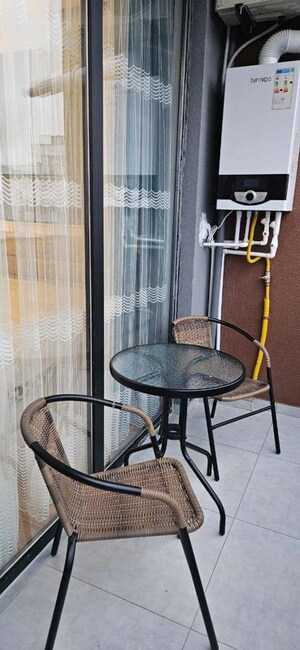 Gym in 3 BHK Builder Floor at Vasant Kunj – for Rent