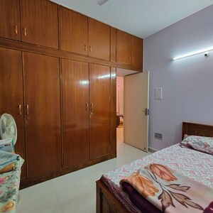 Bedroom in 1 BHK Apartment at Benson Town – for Rent