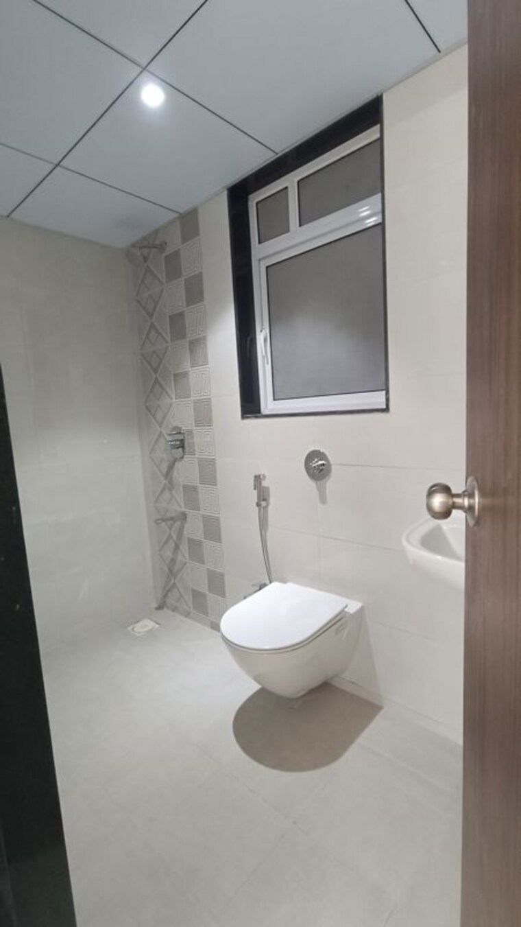 Bathroom, jhamtani-ace-abode 3 Bedroom 985 Sq.Ft. Apartment In Kiwale Pune 9738240