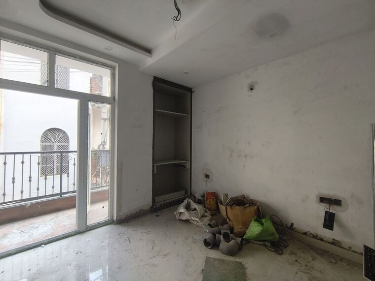 Room, khanpur 1 Bedroom 450 Sq.Ft. Builder Floor In Khanpur Delhi 9738261