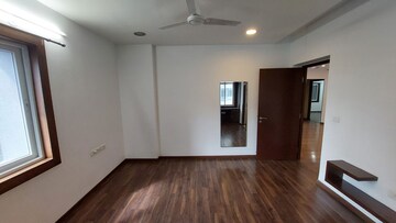 Room in 3 BHK Apartment at Jayabheri Orange County, Gachibowli – for Rent