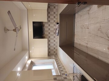 Kitchen in 4 BHK Builder Floor at Sector 31 – for Rent