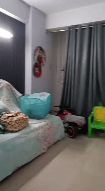 Living Room in 2 BHK Apartment at Mahagun Mahagunpuram II, Lal Kuan – for Rent