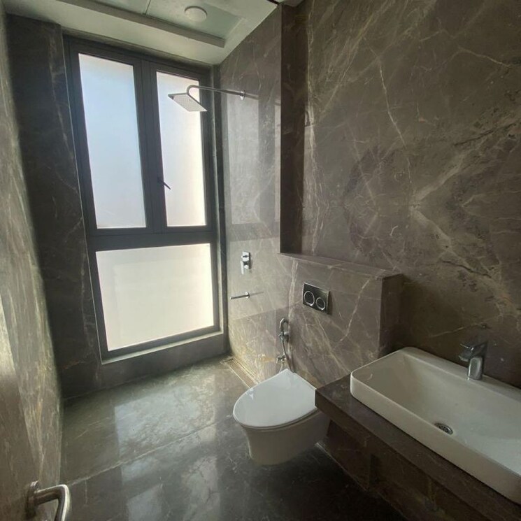 Bathroom, prestige-jasdan-classic 4 Bedroom 2307 Sq.Ft. Apartment In Jacob Circle Mumbai 9738453