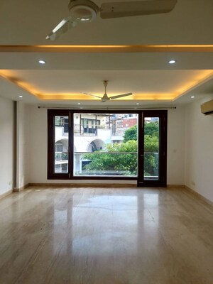 4 BHK Builder Floor For Rent in Safdarjung Development Area