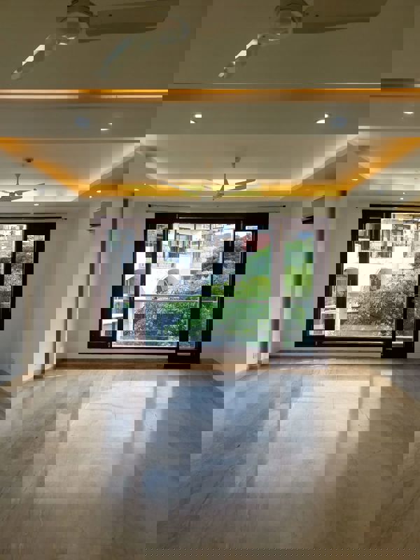 4 BHK + Servant Room,Study Room Builder Floor For Rent in Safdarjung Development Area