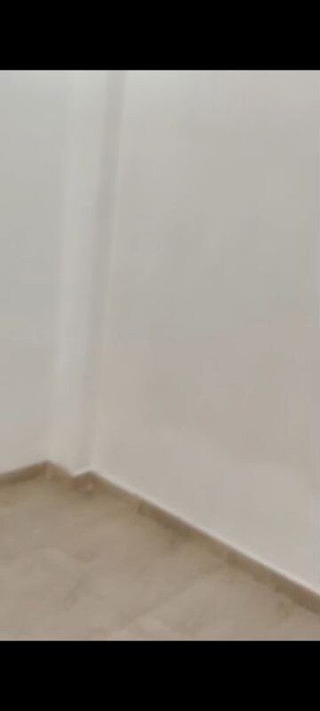 Room in 2 BHK Builder Floor at Vaishali Sector 5 – for Sale