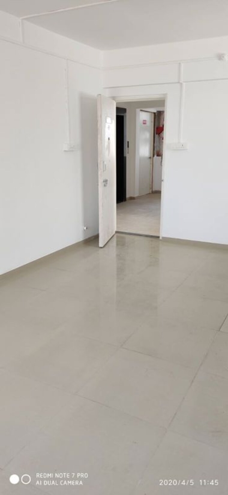 Room, paranjape-richmond-park Studio 425 Sq.Ft. Apartment In Rahatani Pune 9738543