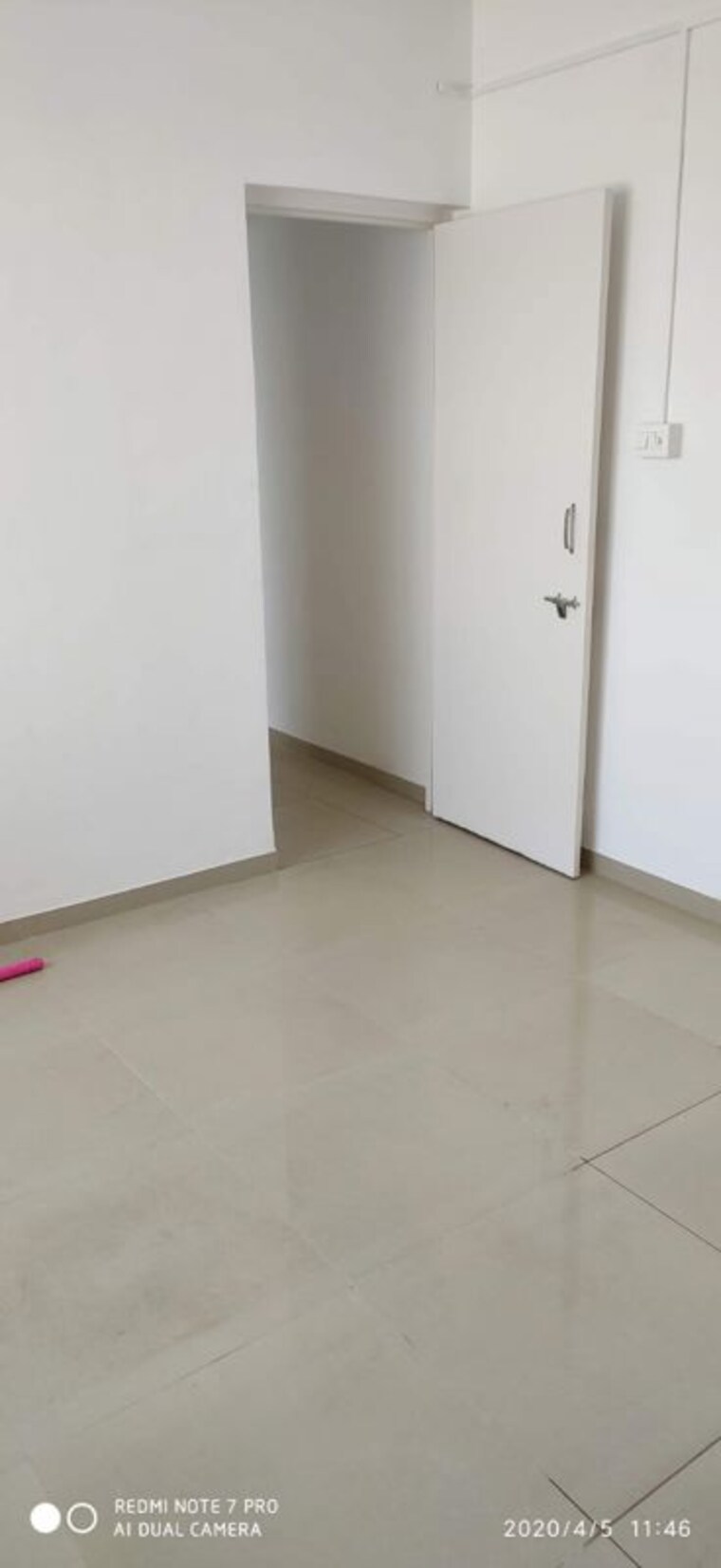 Room, paranjape-richmond-park Studio 425 Sq.Ft. Apartment In Rahatani Pune 9738543