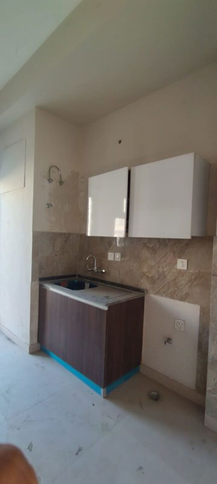 Kitchen, emaar-palm-hills 3.5 Bedroom 1450 Sq.Ft. Apartment In Sector 77 Gurgaon 9738550