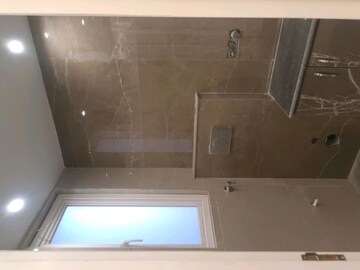 Furnished Amenities in 3 BHK Builder Floor at Ashoka Enclave – for Rent