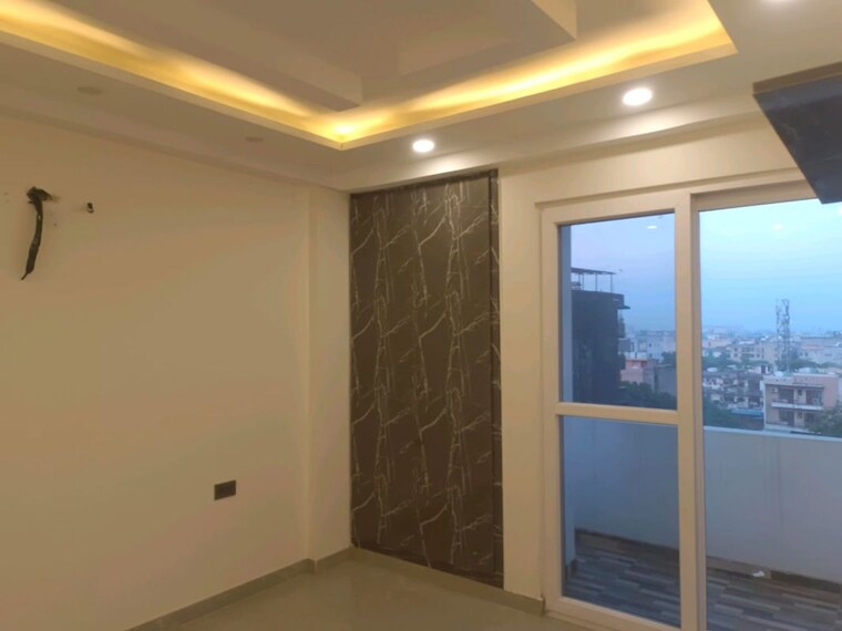 Room, ashoka enclave 3 Bedroom 1800 Sq.Ft. Builder Floor In Ashoka Enclave Faridabad 9738563