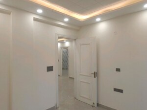 Building Lobby in 3 BHK Builder Floor at Ashoka Enclave – for Rent