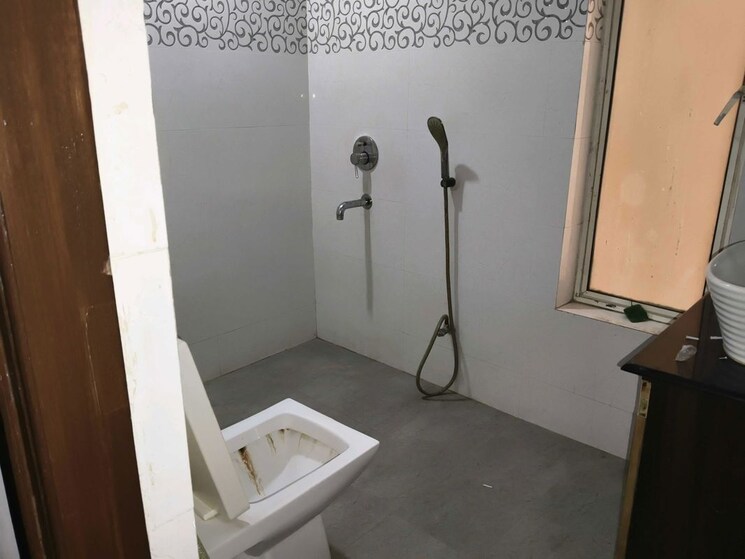 Bathroom, supertech-ecociti 4 Bedroom 2275 Sq.Ft. Apartment In Sector 137 Noida 9738454
