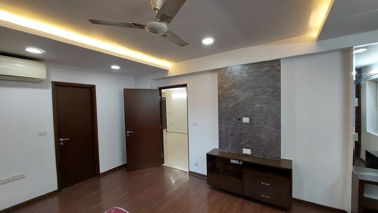 Room, jayabheri-orange-county 3 Bedroom 2400 Sq.Ft. Apartment In Gachibowli Hyderabad 9738726