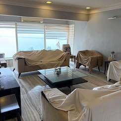 4 BHK + Servant Room Apartment For Rent in Maker Tower