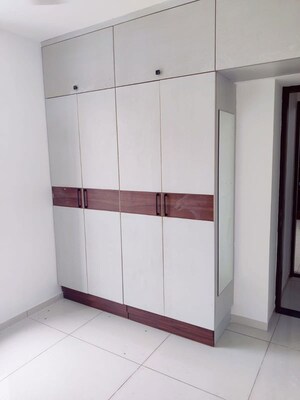 Room in 3 BHK Apartment at Yashwin Orizzonte, Kharadi – for Rent