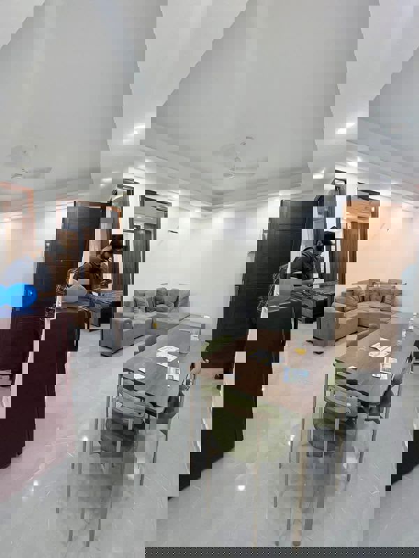 2 BHK Apartment For Rent in Saket