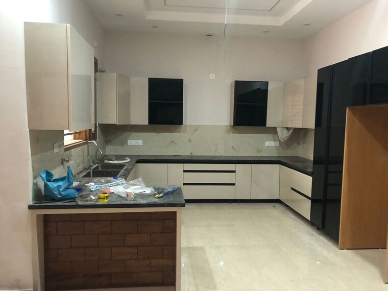 Kitchen, gmada-eco-city 3 Bedroom 2700 Sq.Ft. Apartment In North Mullanpur Chandigarh 9738734