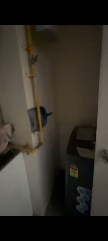 Furnished Amenities in 2 BHK Apartment at Sammet Platinum, Makarba – for Rent