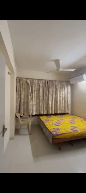 2 BHK Apartment For Rent in Sammet Platinum, Makarba