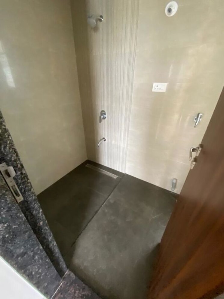 Bathroom, beharay-rathi-hillview-residency 2 Bedroom 958 Sq.Ft. Apartment In Kothrud Pune 9739149
