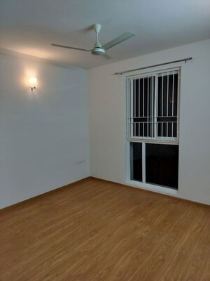 Room in 2.5 BHK Apartment at Brigade Cornerstone Utopia Tranquil Block, Varthur – for Rent