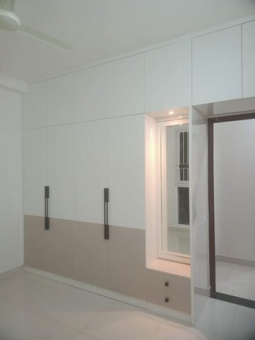 Room in 2.5 BHK Apartment at Brigade Cornerstone Utopia Tranquil Block, Varthur – for Rent